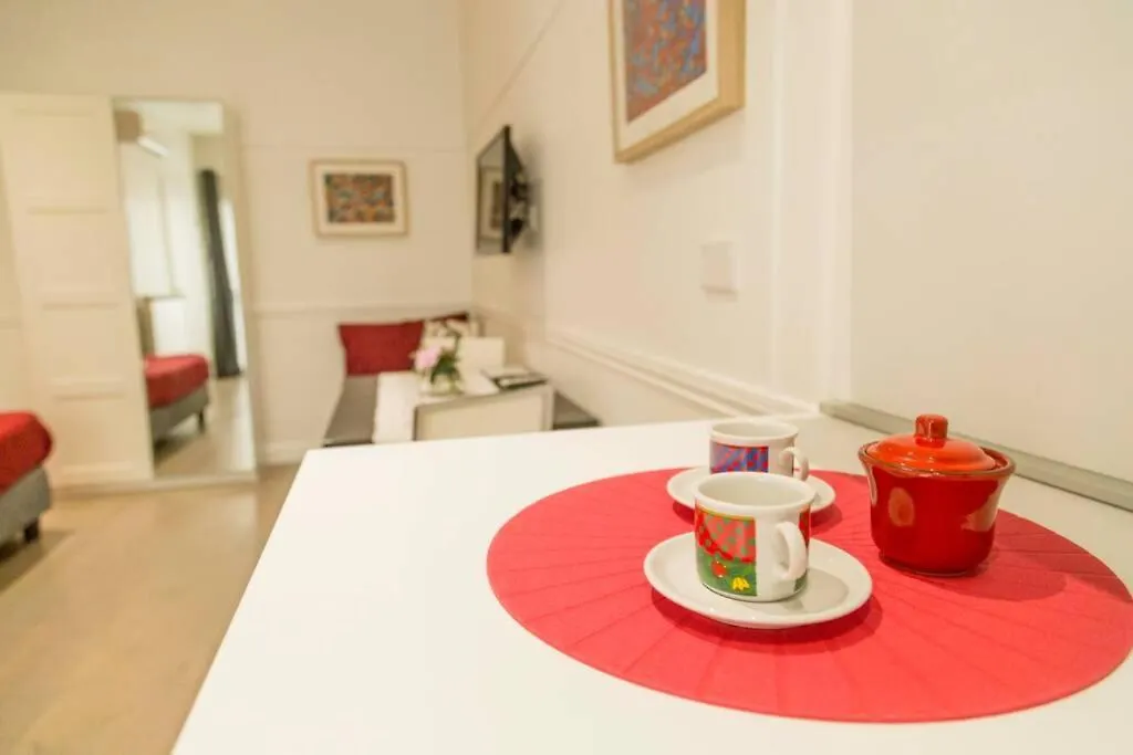 Casa Alessandra Colosseo Roma Daire