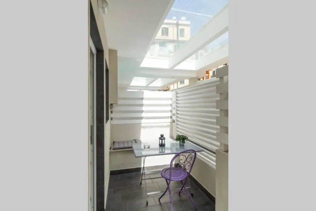 Casa Alessandra Colosseo Roma 0*,  Italia